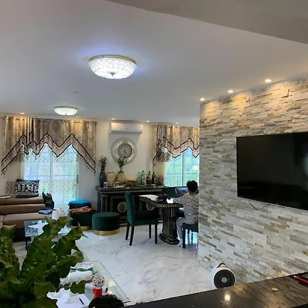 Magnifique Villa Avec Piscine Et Jacuzzi ! Villa