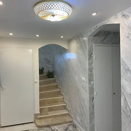 Magnifique Villa Avec Piscine Et Jacuzzi ! Villa